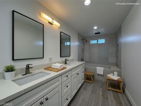 1019 S Gramercy, Los Angeles CA 90019