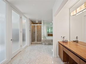 8246 Woodshill Trail, Los Angeles CA 90069