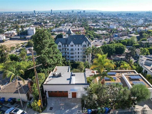 8246 Woodshill Trail, Los Angeles CA 90069