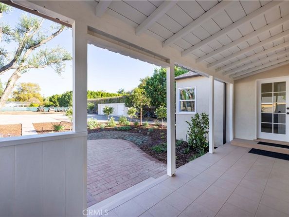 9816 Burnet, North Hills CA 91343