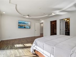 13816 Bessemer Street, Van Nuys CA 91401