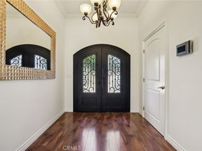 13816 Bessemer Street, Van Nuys CA 91401