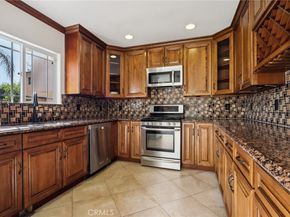 13816 Bessemer Street, Van Nuys CA 91401