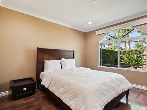 13816 Bessemer Street, Van Nuys CA 91401