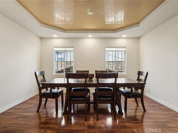 13816 Bessemer Street, Van Nuys CA 91401