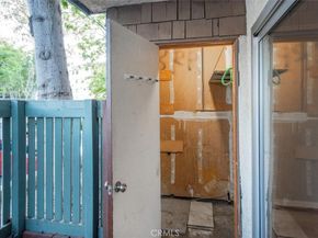 5700 Etiwanda Avenue 154, Tarzana CA 91356