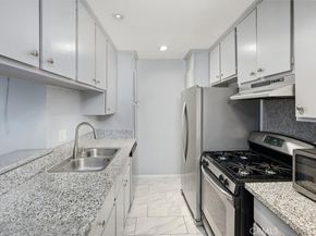 5700 Etiwanda Avenue 154, Tarzana CA 91356
