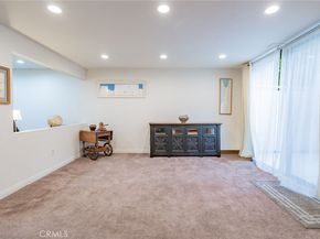 22038 Vanowen Street 113, Woodland Hills CA 91303