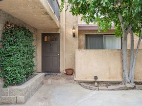 22038 Vanowen Street 113, Woodland Hills CA 91303