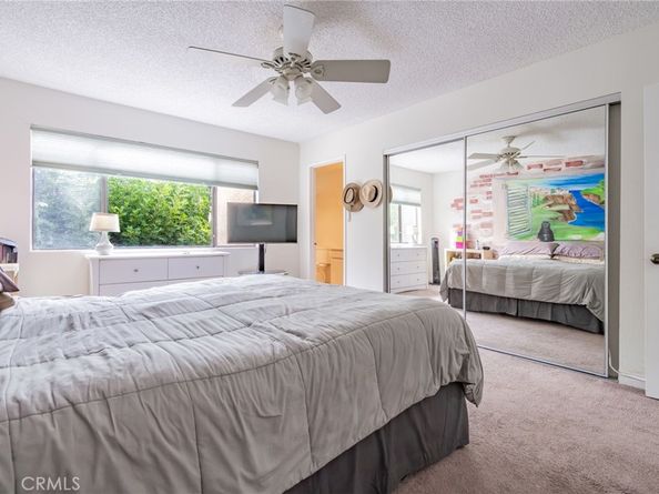 22038 Vanowen Street 113, Woodland Hills CA 91303