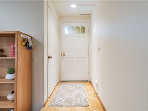 22038 Vanowen Street 113, Woodland Hills CA 91303