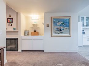 22038 Vanowen Street 113, Woodland Hills CA 91303