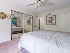 22038 Vanowen Street 113, Woodland Hills CA 91303