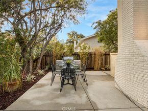 22824 Sparrowdell, Calabasas CA 91302