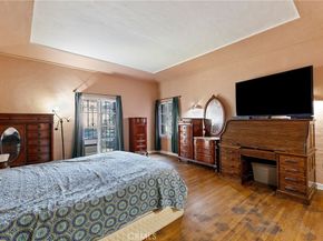 819 S Curson Avenue, Los Angeles CA 90036