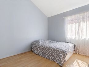 9400 Burnet 117, North Hills CA 91343