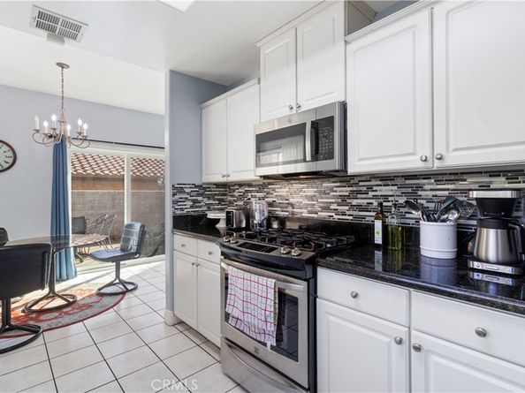 9400 Burnet 117, North Hills CA 91343