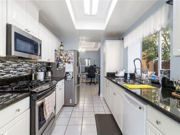 9400 Burnet 117, North Hills CA 91343