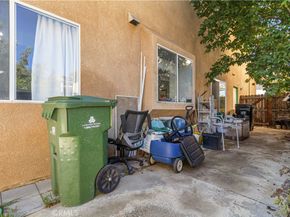 9400 Burnet 117, North Hills CA 91343