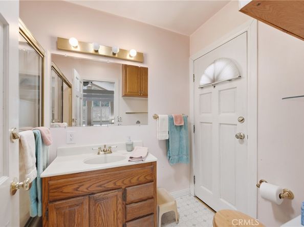 11007 MONTGOMERY Avenue, Granada Hills CA 91344
