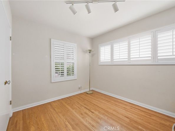 11007 MONTGOMERY Avenue, Granada Hills CA 91344