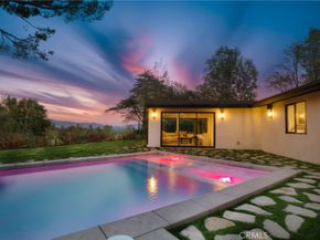 20553 Califa, Woodland Hills CA 91367