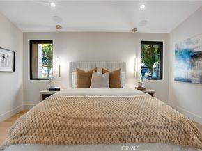 20553 Califa, Woodland Hills CA 91367