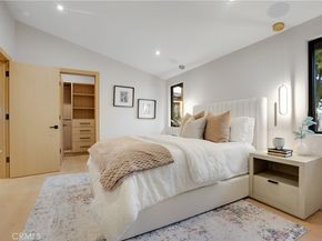 20553 Califa, Woodland Hills CA 91367