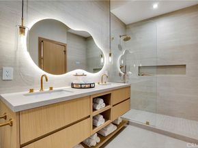 20553 Califa, Woodland Hills CA 91367