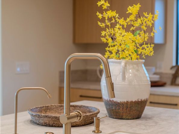 20553 Califa, Woodland Hills CA 91367