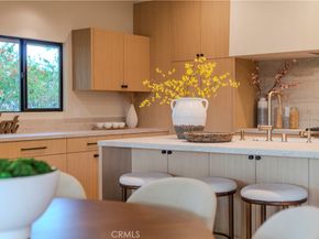 20553 Califa, Woodland Hills CA 91367