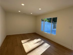 15643 Lassen, North Hills CA 91343