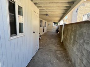 15643 Lassen, North Hills CA 91343