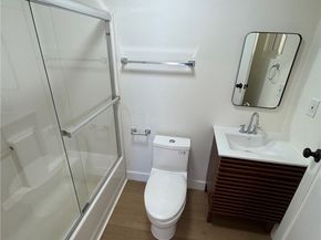 15643 Lassen, North Hills CA 91343