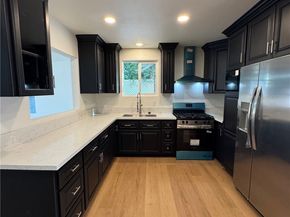 15643 Lassen, North Hills CA 91343