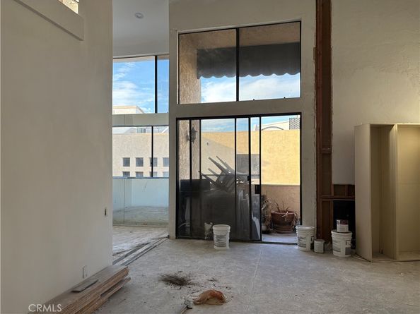 5310 Zelzah 303, Encino CA 91316