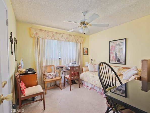 19816 Marilla, Chatsworth CA 91311