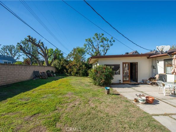 19816 Marilla, Chatsworth CA 91311