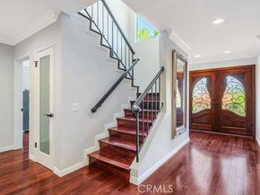 3325 Alginet, Encino CA 91436