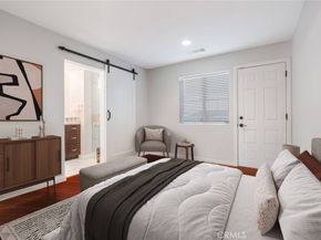 3325 Alginet, Encino CA 91436