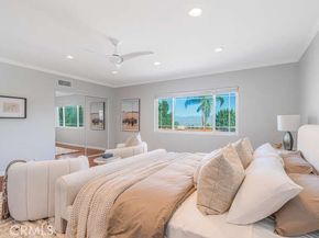 3325 Alginet, Encino CA 91436