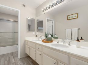 46 Tierra Montanosa, Rancho Santa Margarita CA 92688