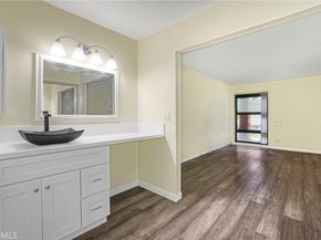 8650 Gulana C1056, Playa Del Rey CA 90293