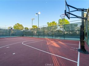 8650 Gulana C1056, Playa Del Rey CA 90293