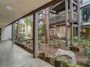 8650 Gulana C1056, Playa Del Rey CA 90293