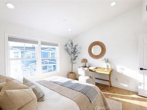 213 Aviation Place, Manhattan Beach CA 90266