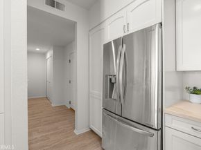 10650 Kinnard, Los Angeles CA 90024