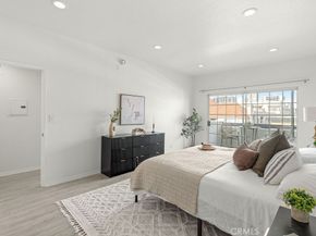 10650 Kinnard, Los Angeles CA 90024