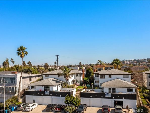 124 Palos Verdes Boulevard, Redondo Beach CA 90277