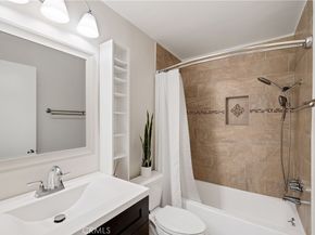 802 Camino Real 105, Redondo Beach CA 90277